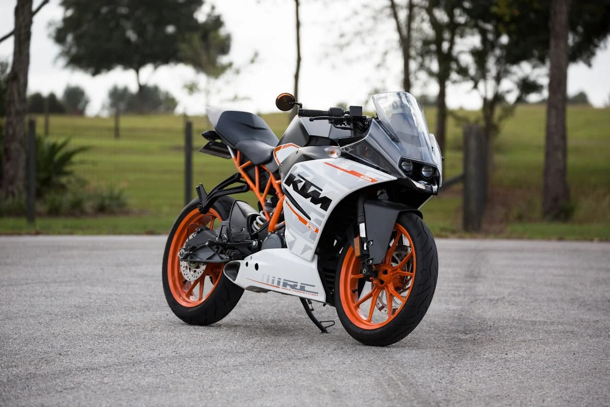 How to Choose a Motorcycle Jacket: The Complete Guide